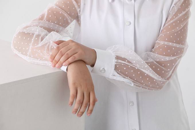 Блузка с длинным рукавом