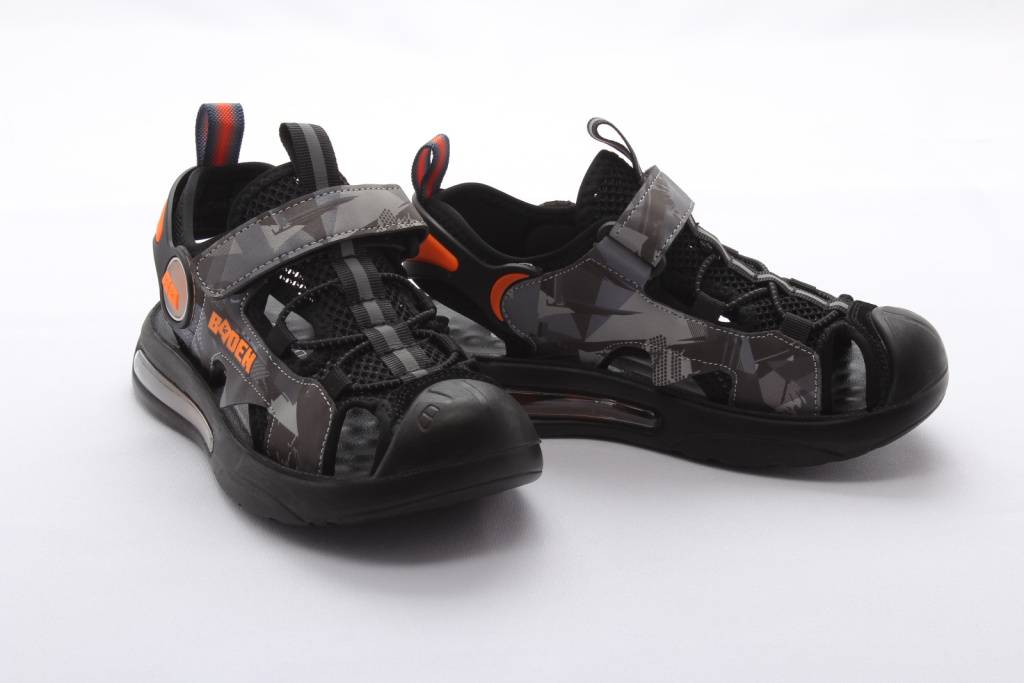 Сандалии закрытые