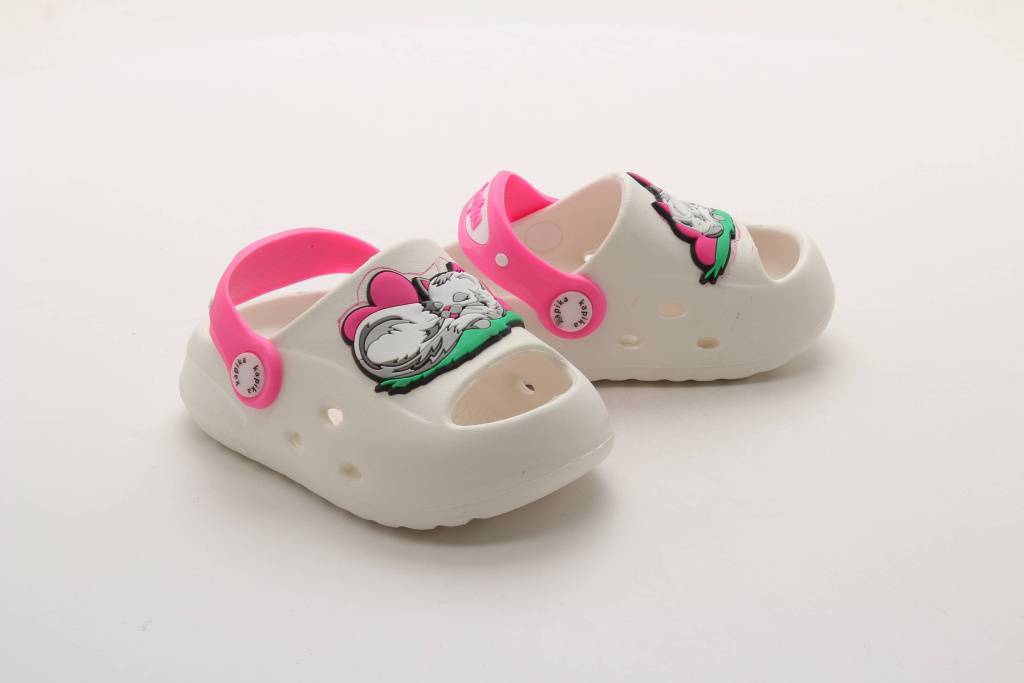 Обувь пляжная