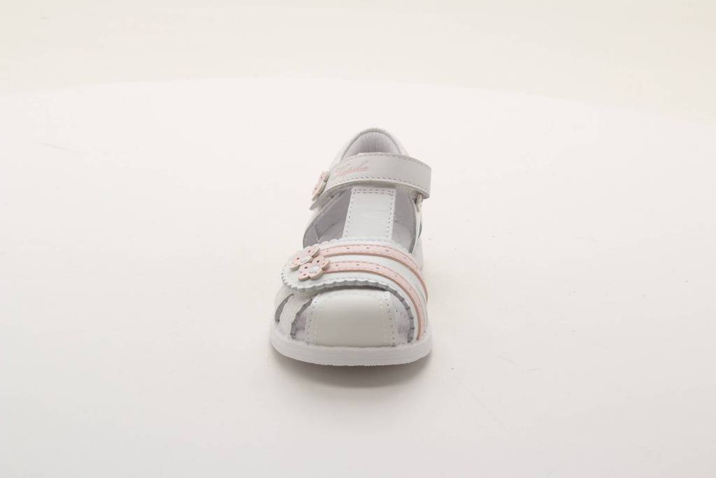 Сандалии закрытые