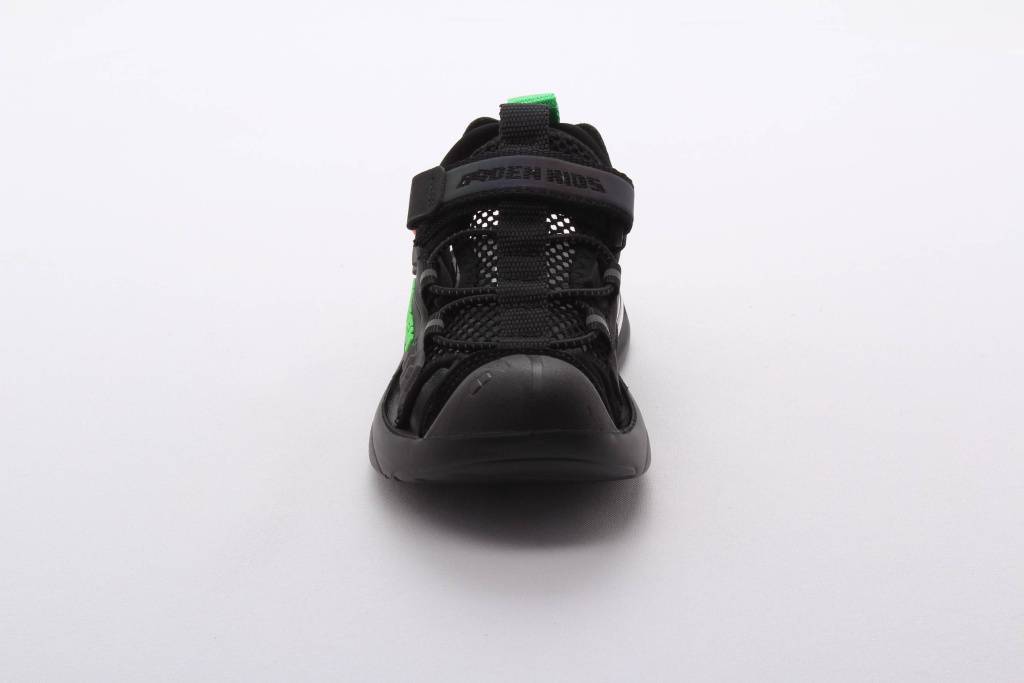 Сандалии закрытые