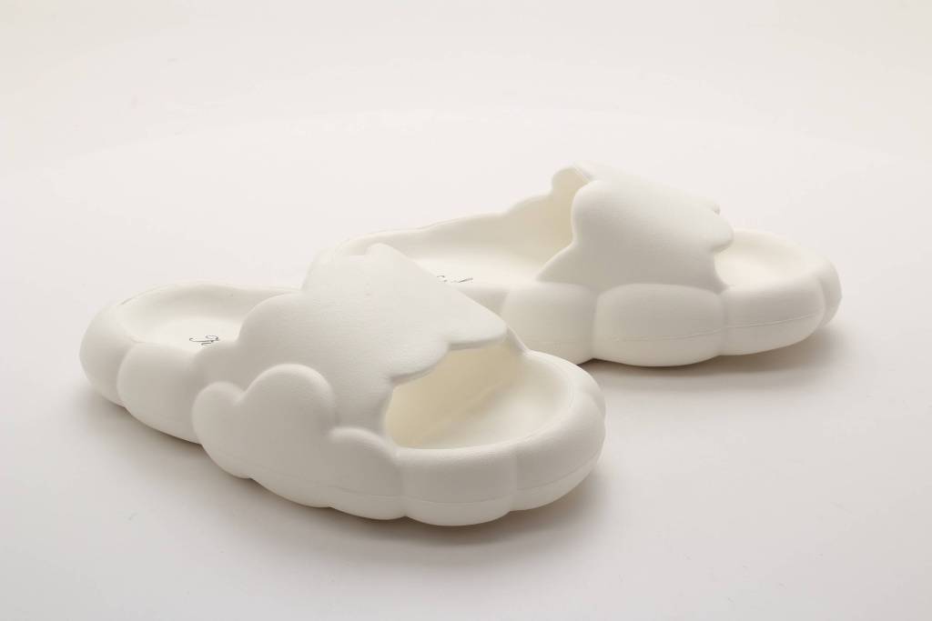 Обувь пляжная