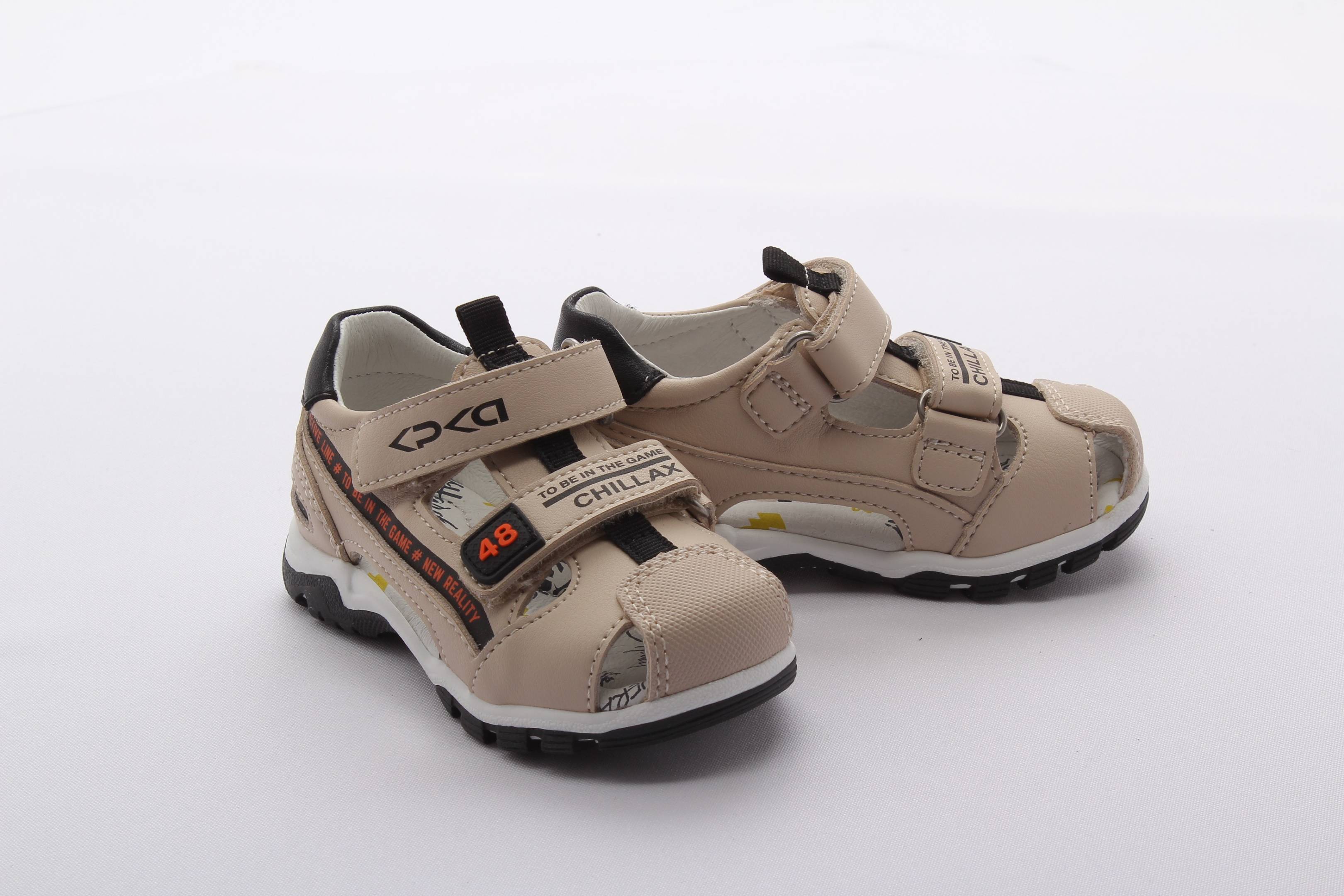 Сандалии закрытые