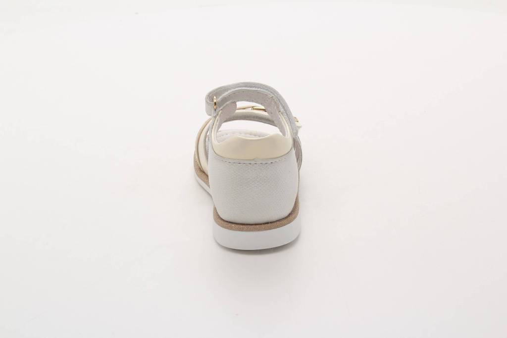 Сандалии открытые