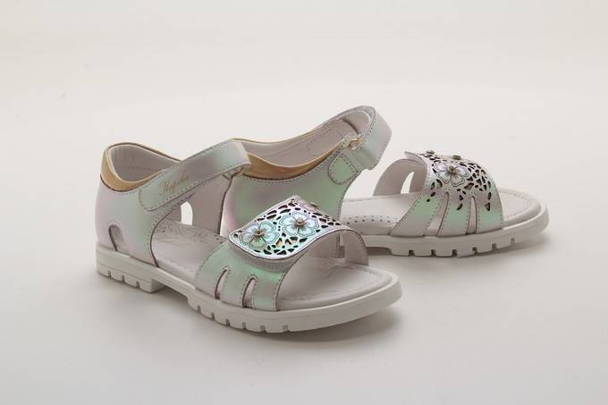 Сандалии открытые