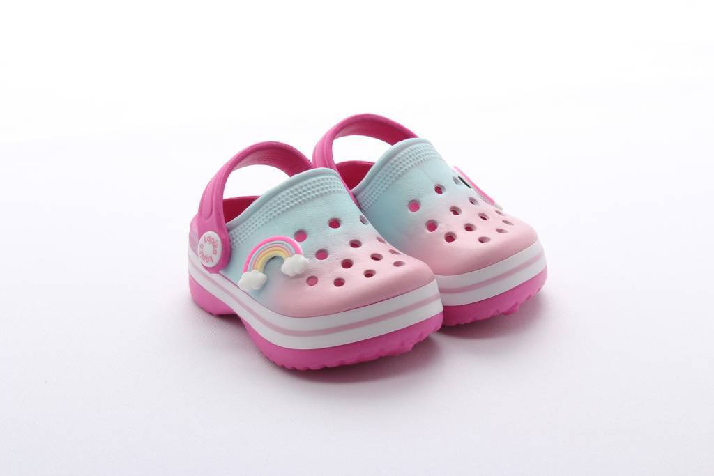 Обувь пляжная