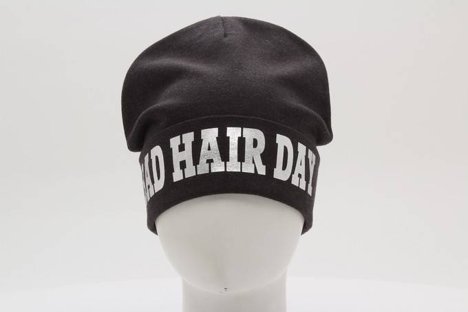 Шапка с отворотом трикотажная