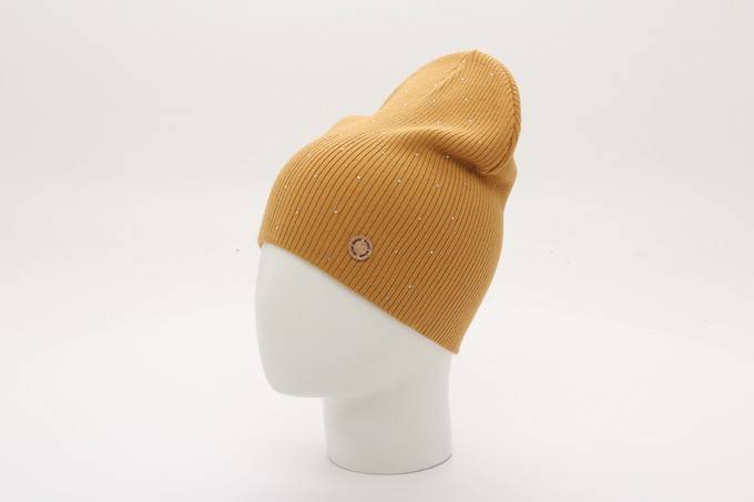 Шапка демисезонная