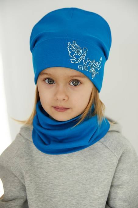 Шапка с отворотом трикотажная