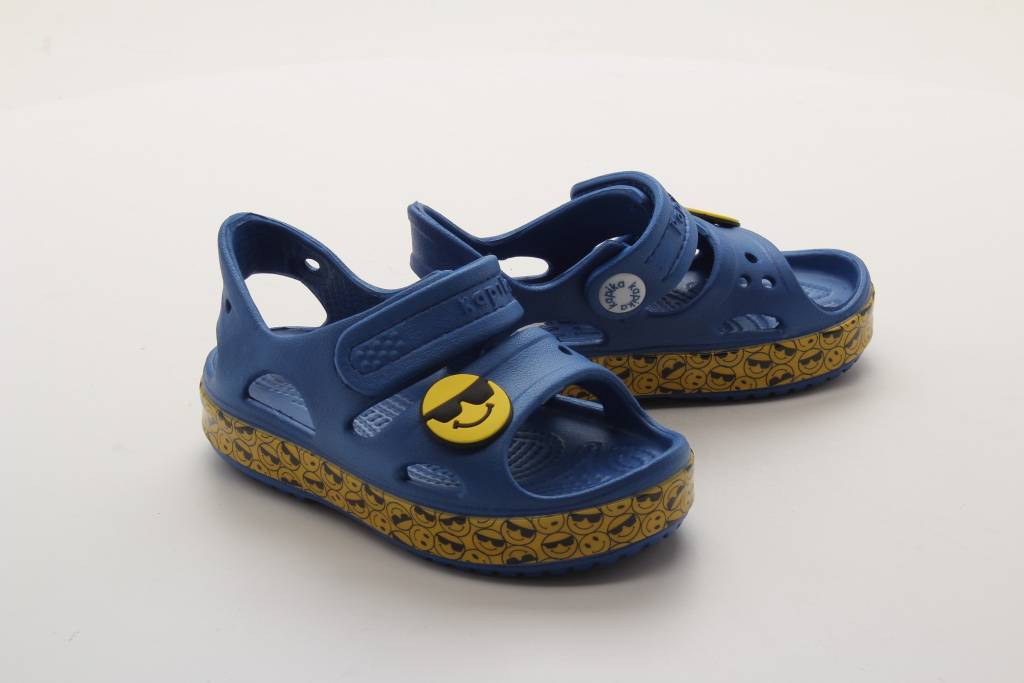 Обувь пляжная