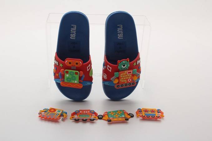 Обувь пляжная