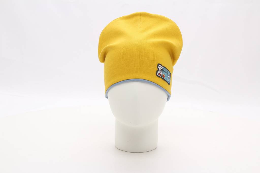 Шапка трикотажная