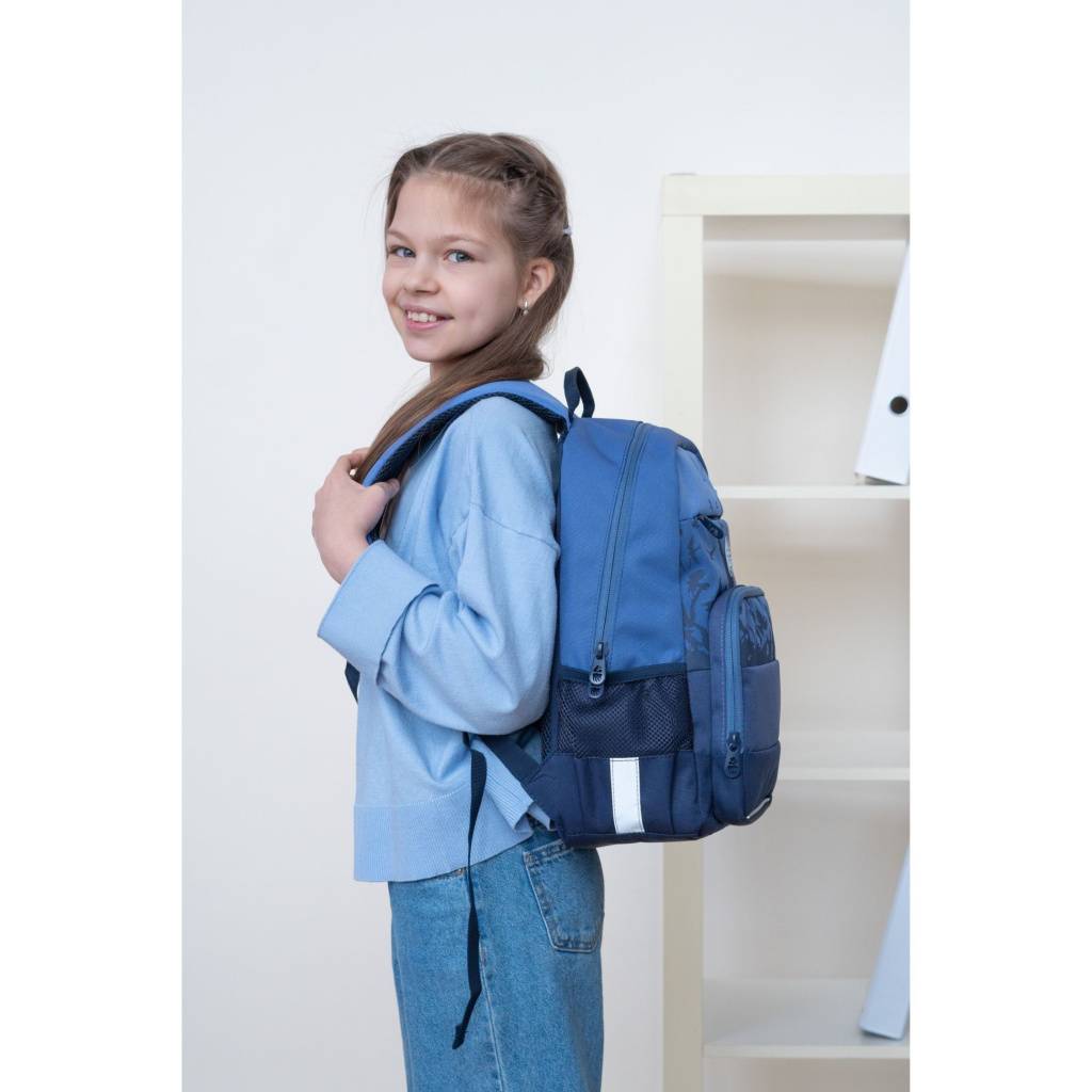 Рюкзак школьный