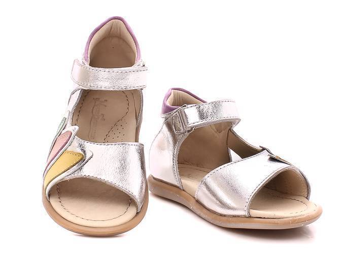 Сандалии открытые