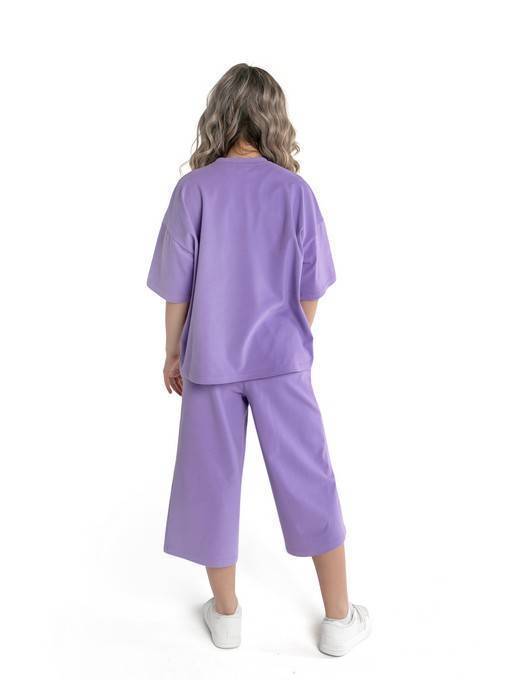 Костюм (футболка/капри)